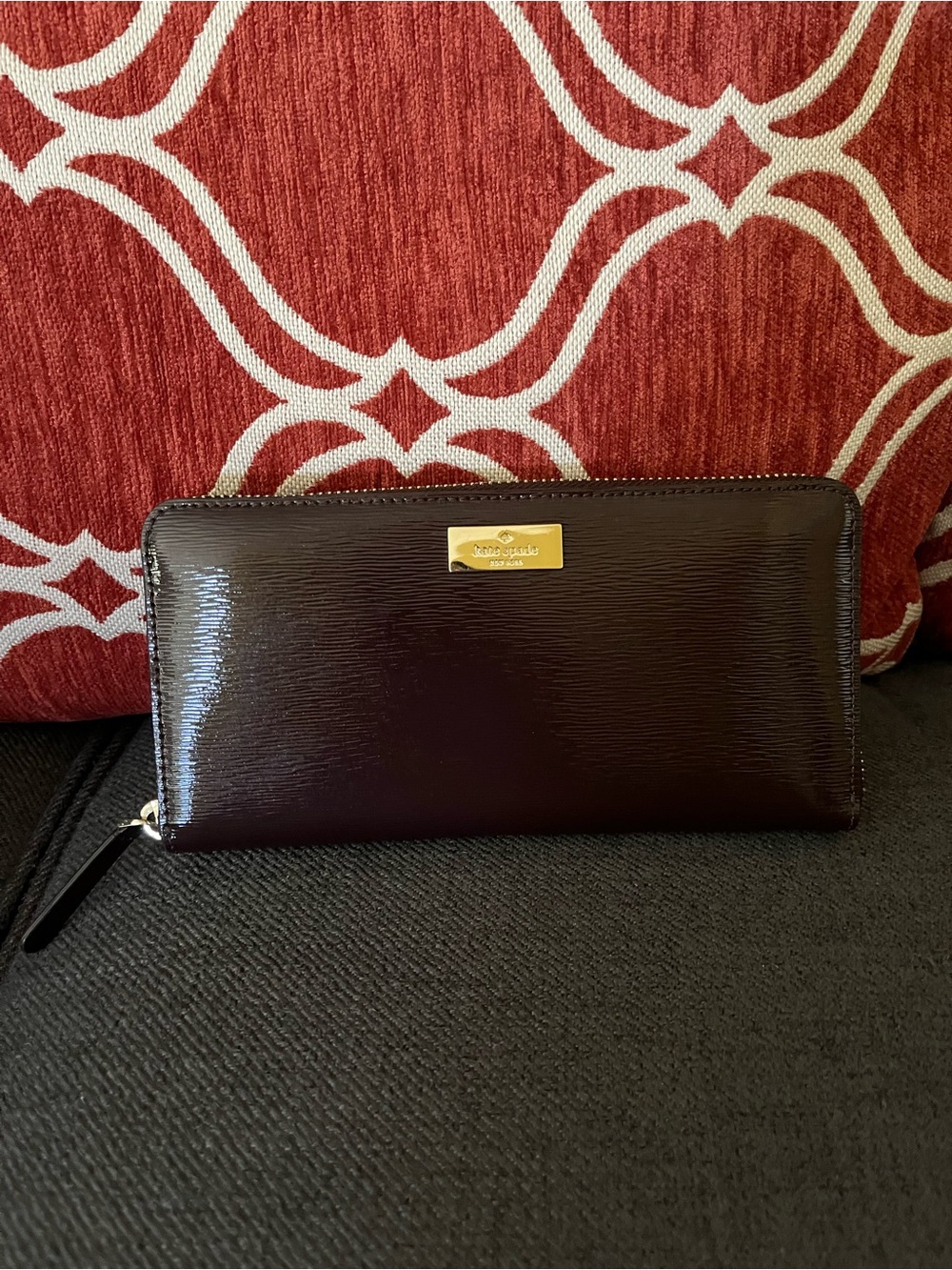 Kate Spade Wallet - Picture 2 of 10